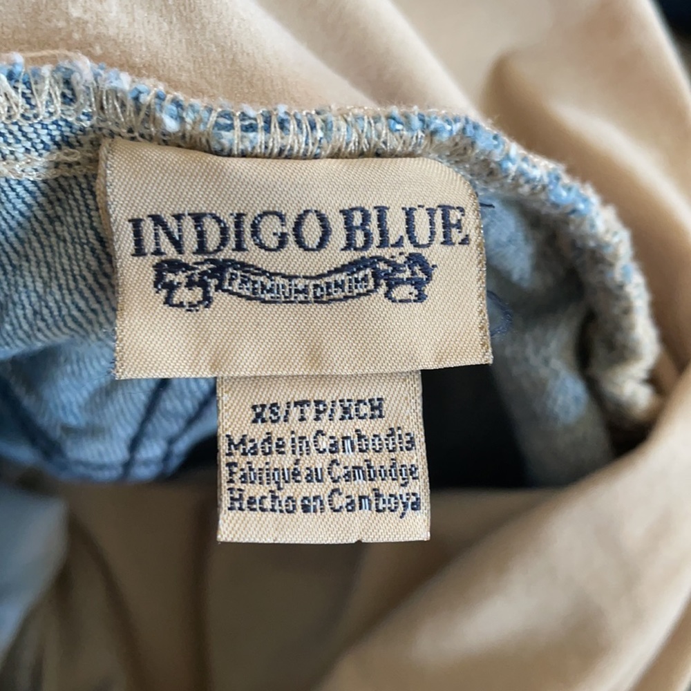 Maternity Jeans bundle - Picture 9 of 11